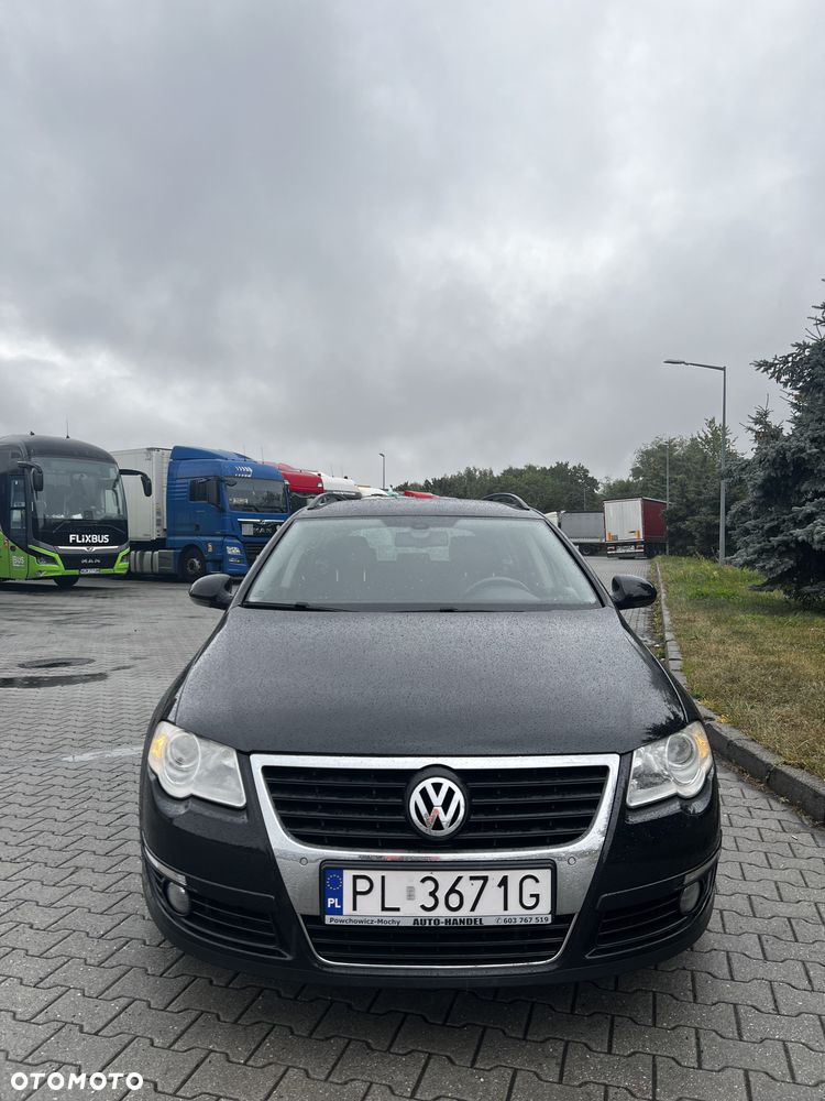 Volkswagen Passat 1.8 TSI Sportline - 1