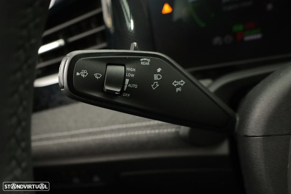 VW Passat Variant 1.5 TSI eHybrid DSG - 16