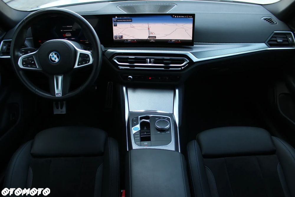 BMW i4 80.7kWh eDrive 35 M Sport - 16