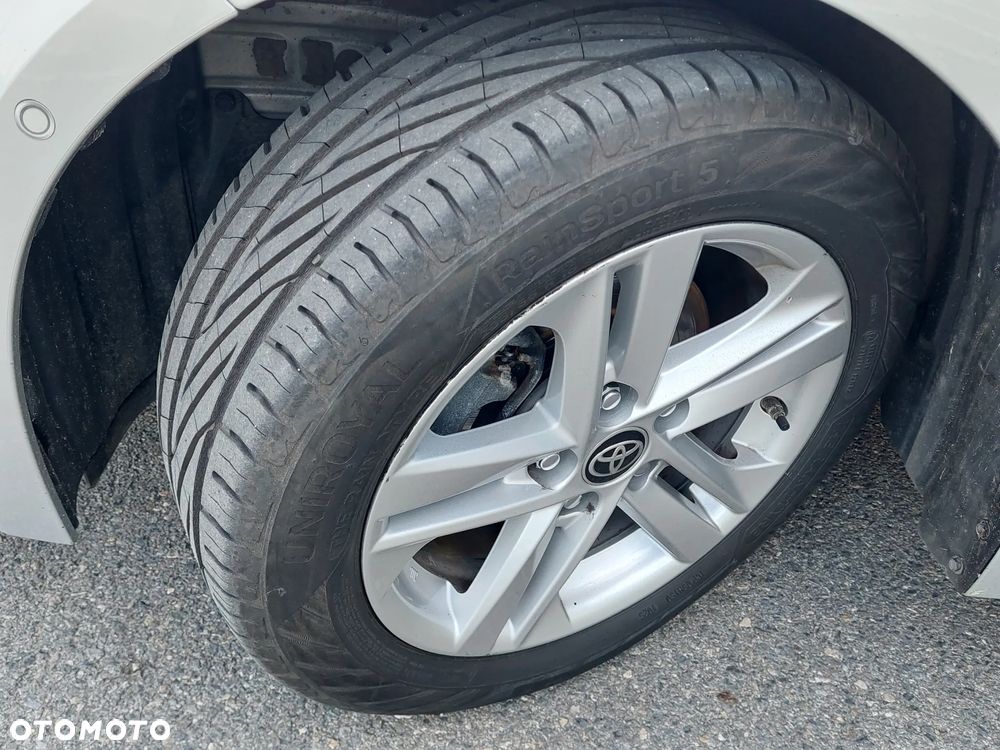 Toyota Corolla 1.8 Hybrid Comfort - 26