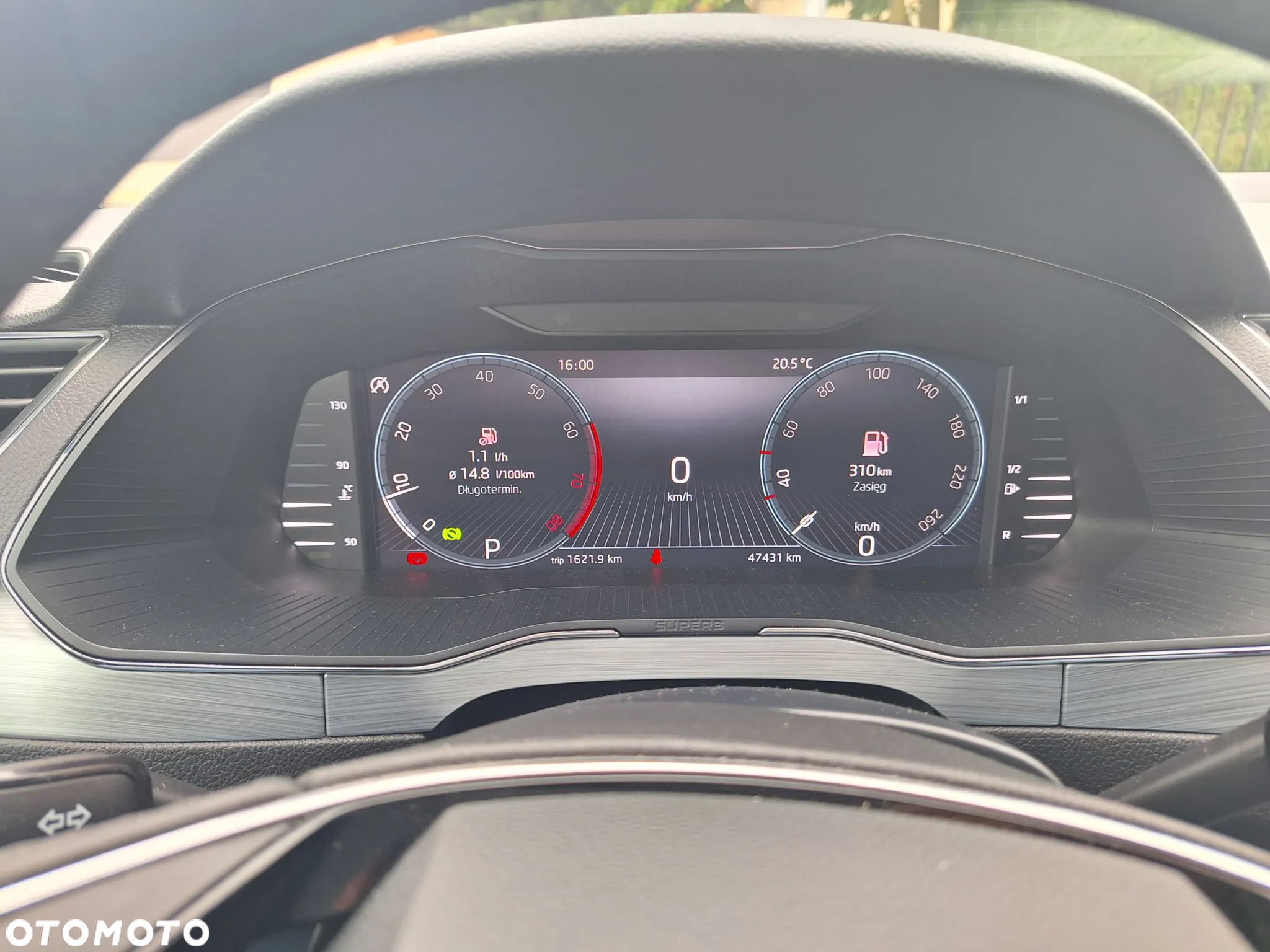 Skoda Superb 2.0 TSI Ambition DSG - 9