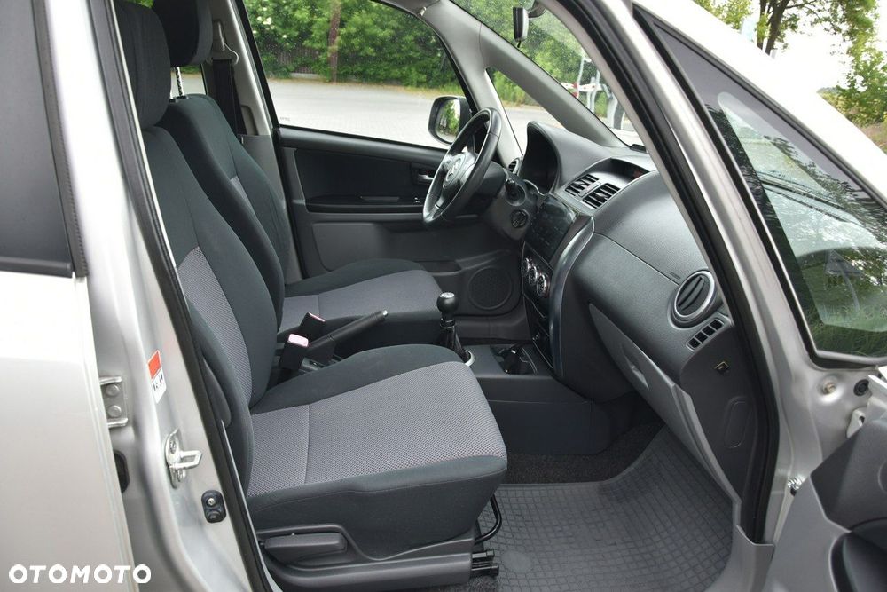 Suzuki SX4 - 6