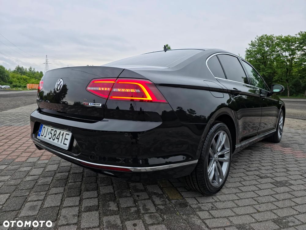 Volkswagen Passat 1.8 TSI BMT Highline DSG - 16