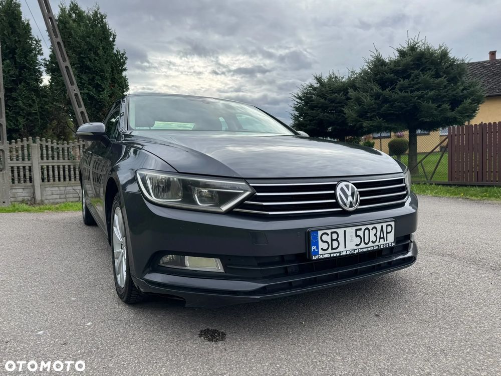 Volkswagen Passat - 21