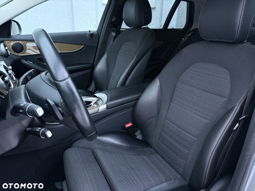 Mercedes-Benz Klasa C 180 7G-TRONIC Exclusive - 21