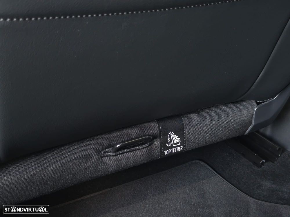 VW ID.4 77 kWh Pro Black Style - 28