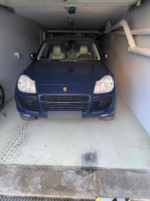 Porsche Cayenne Turbo - 16
