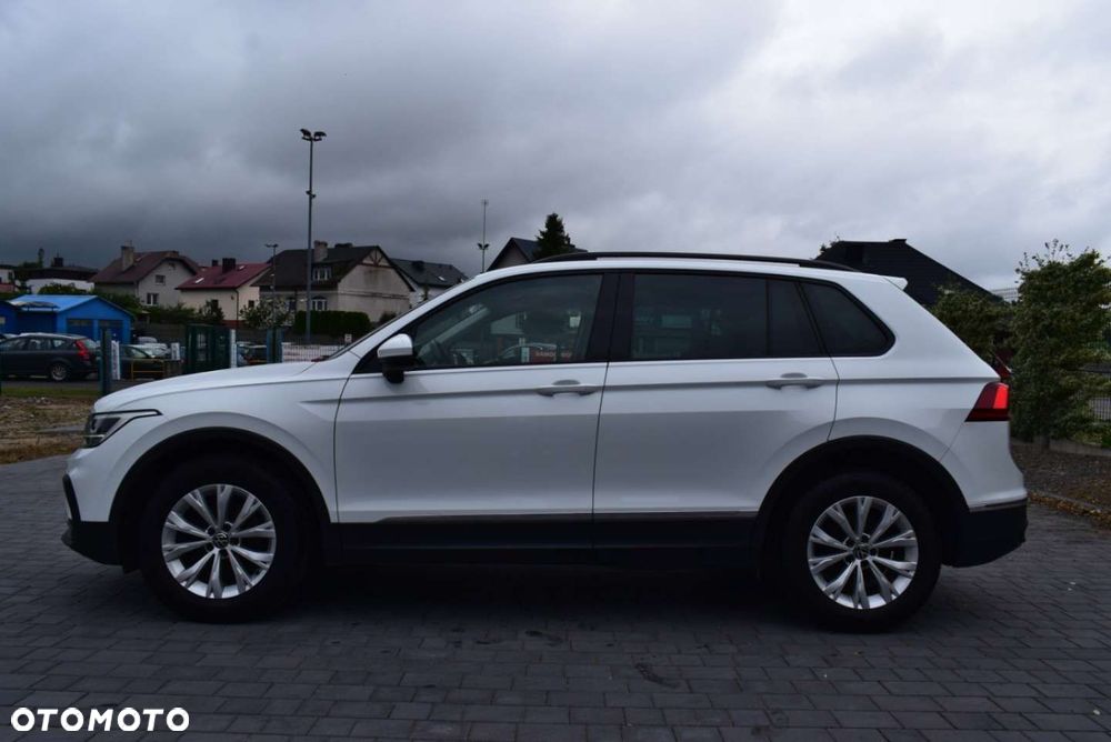 Volkswagen Tiguan - 2