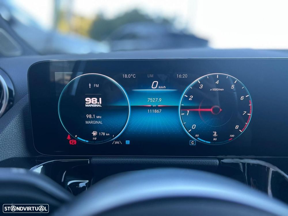 Mercedes-Benz B 200 AMG Line - 9