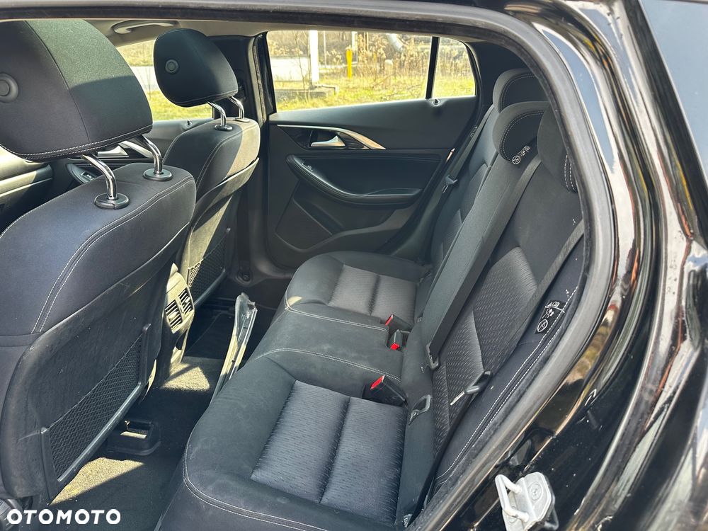 Infiniti QX30 - 15
