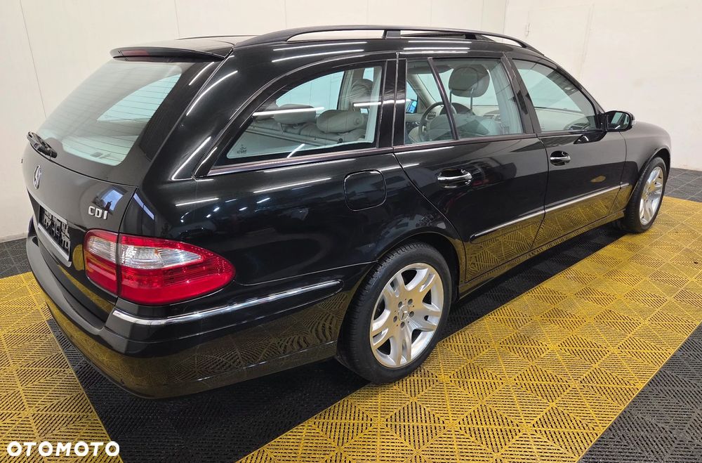 Mercedes-Benz Klasa E 320 CDI T Avantgarde - 5