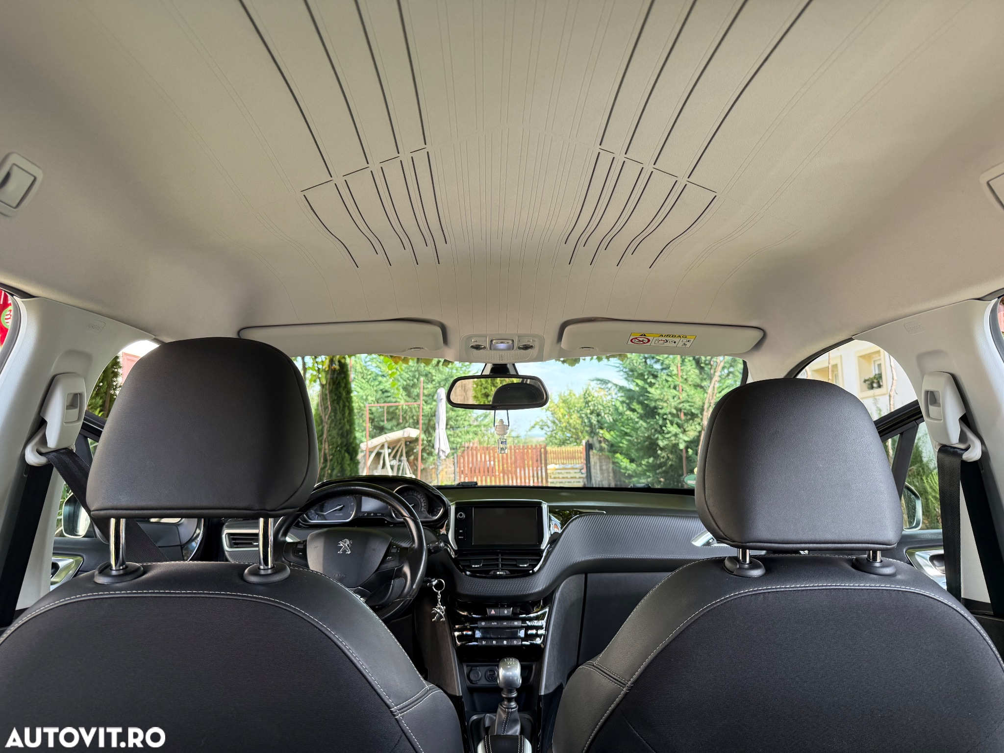 Peugeot 2008 1.6 BlueHDi FAP S&S Allure - 12