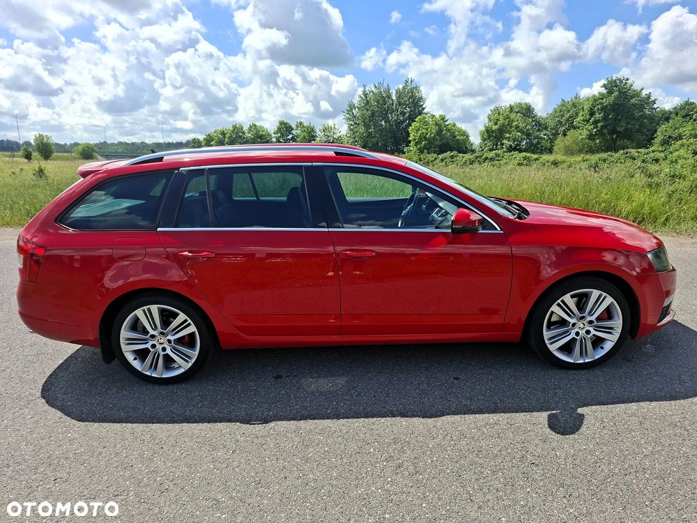 Skoda Octavia 2.0 TDI RS DSG - 10