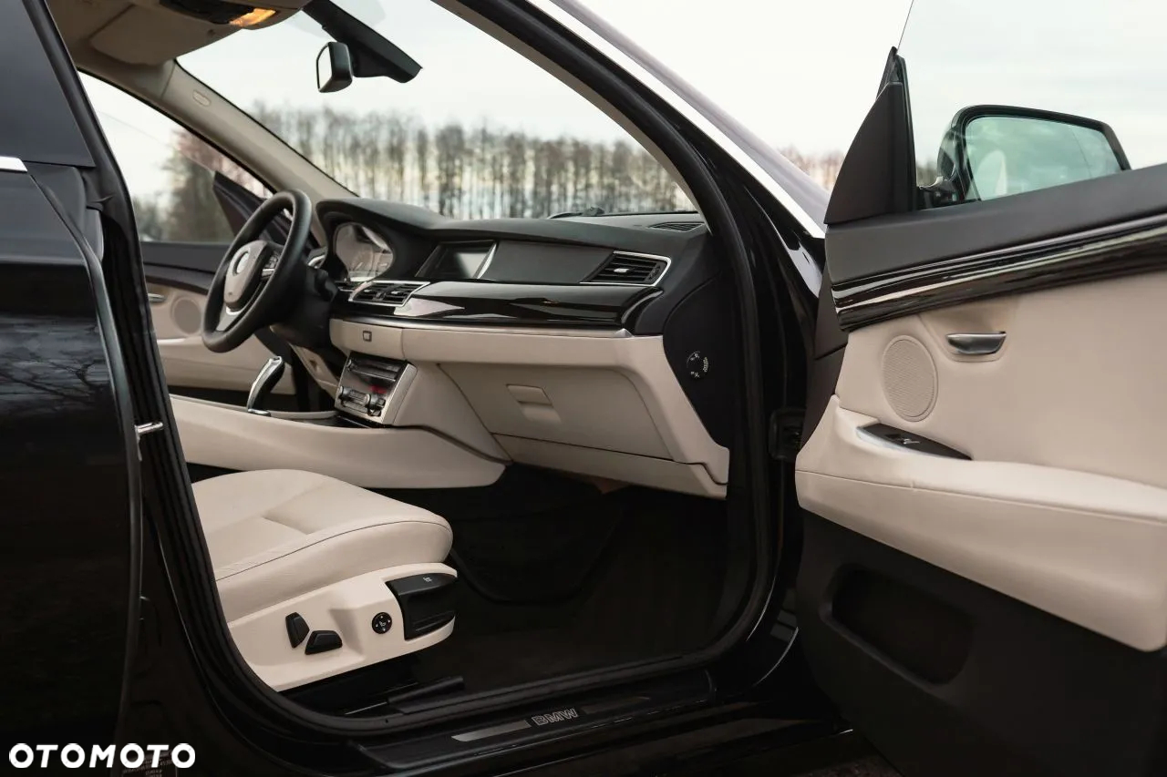 BMW 5GT 530d Gran Turismo - 16