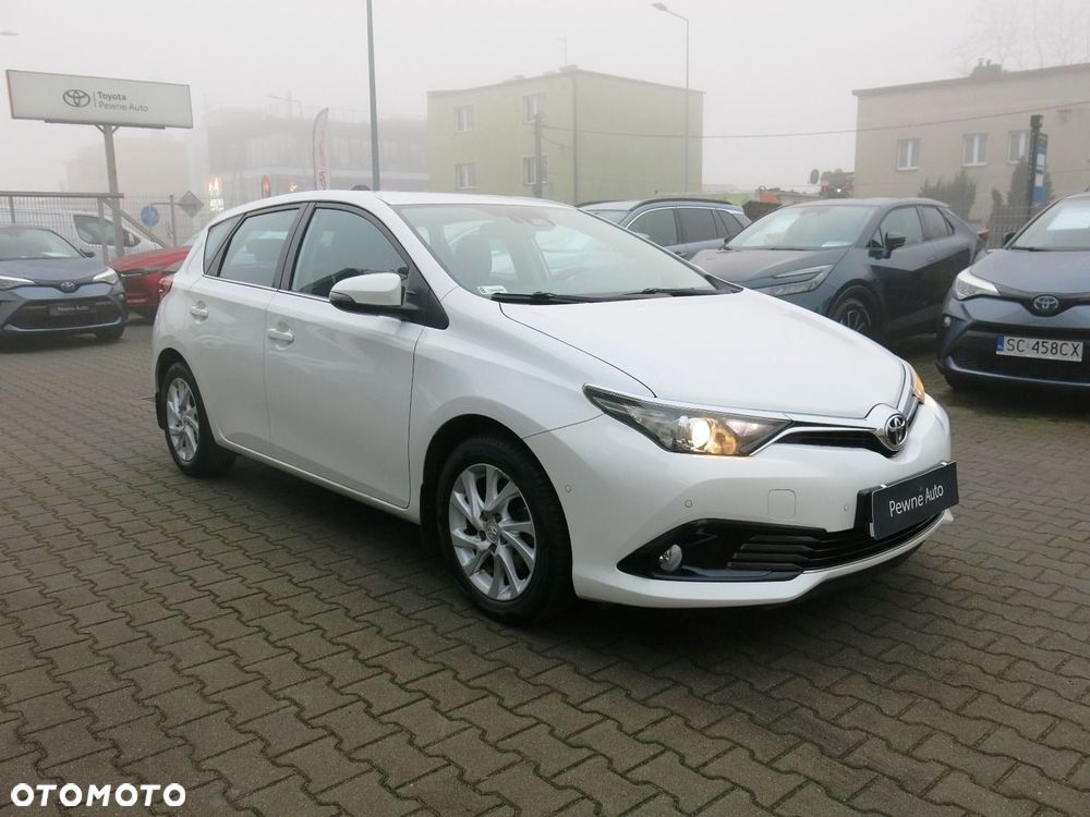 Toyota Auris - 20
