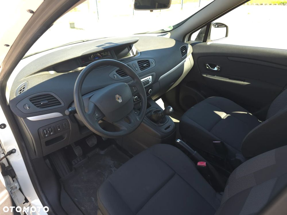 Renault Scenic 1.6 16V 110 TomTom Edition - 22
