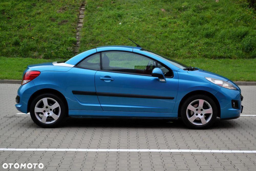 Peugeot 207 CC 1.6 Intense - 28