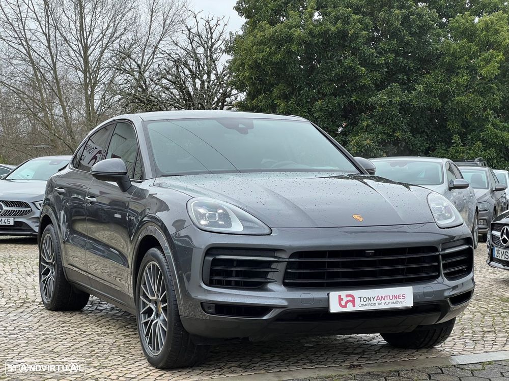 Porsche Cayenne Coupé E-Hybrid Platinum Edition - 4