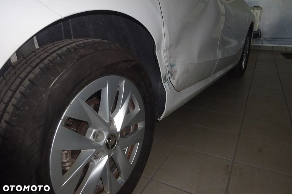 Skoda Fabia 1.0 Ambition - 5
