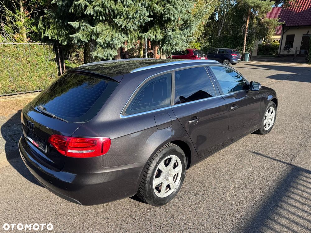 Audi A4 Avant 1.8 TFSI Attraction - 4