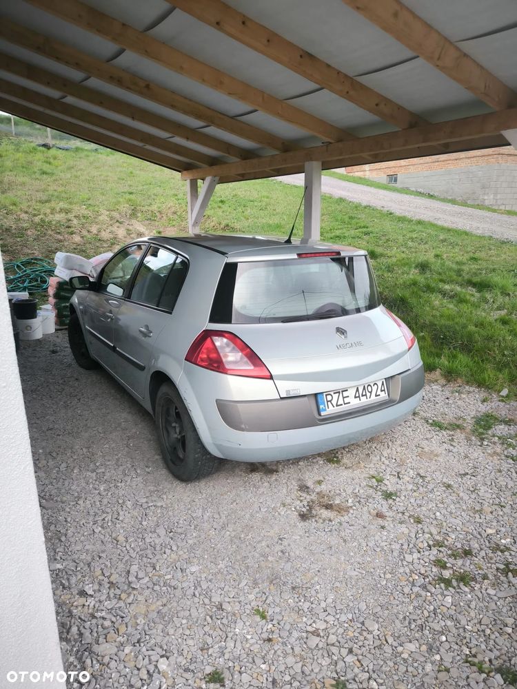 Renault Megane - 2