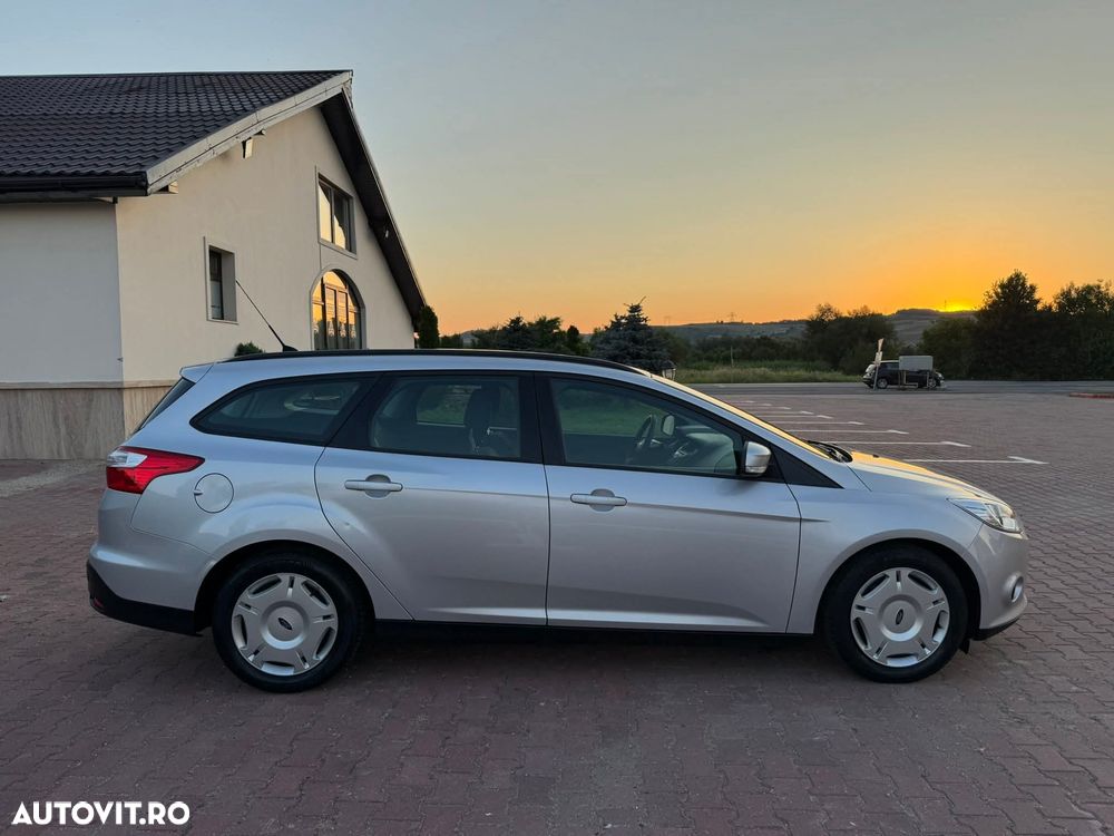 Ford Focus - 15