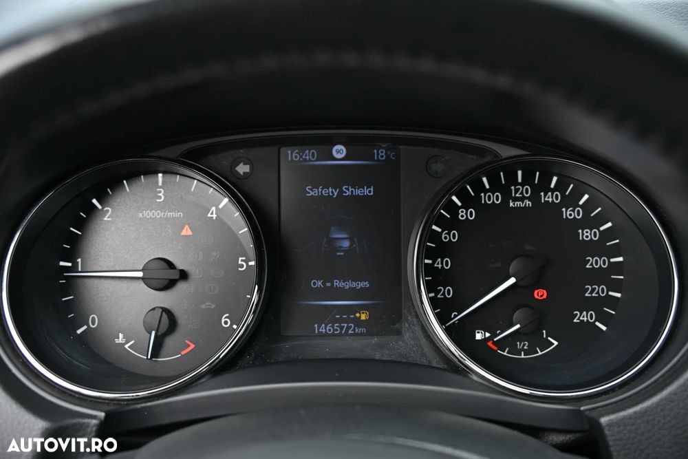 Nissan X-Trail 1.6L dCI Start/Stop Tekna - 27