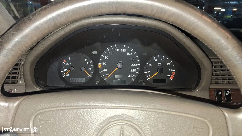 Mercedes-Benz C 220 Elegance - 9