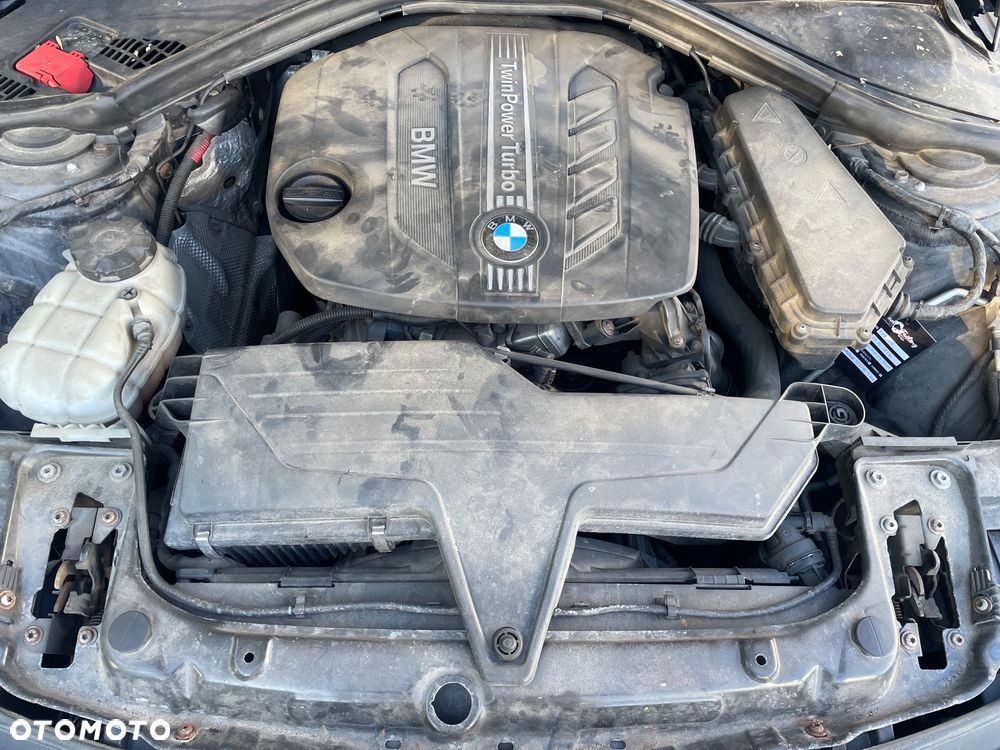 BMW Seria 3 - 24