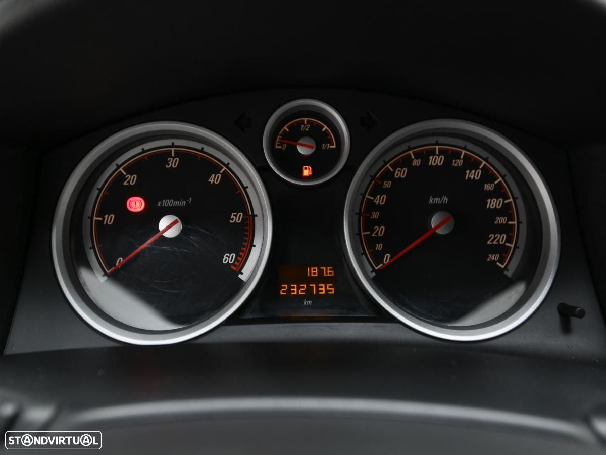 Opel Astra Van - 14