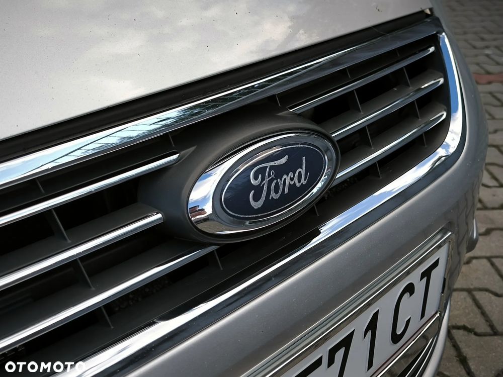 Ford Galaxy 2.0 TDCi Titanium - 24