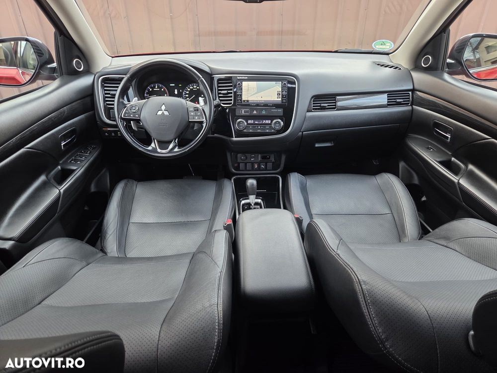 Mitsubishi Outlander 2.2 DI-D 4WD Automatik Top - 31