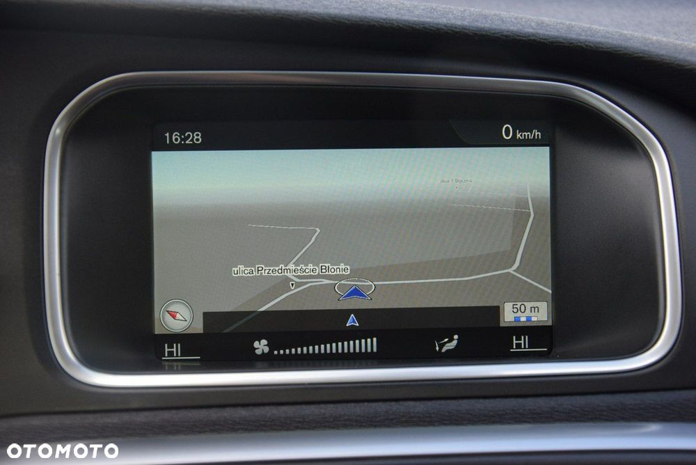 Volvo V40 D4 Drive-E R-Design Kinetic - 33