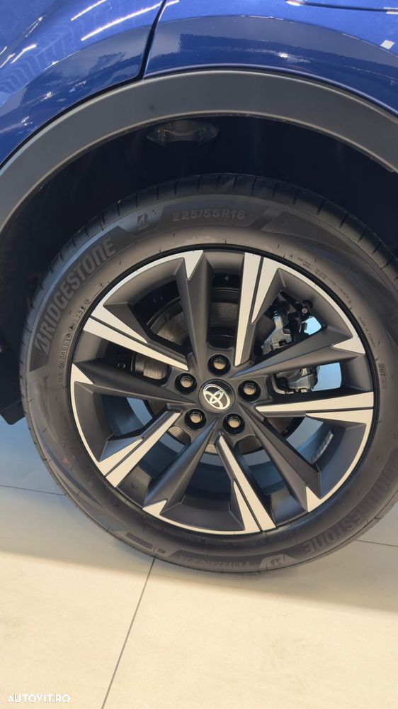 Toyota C-HR 1.8 HEV 140 CP 4x2 CVT Dynamic - 25