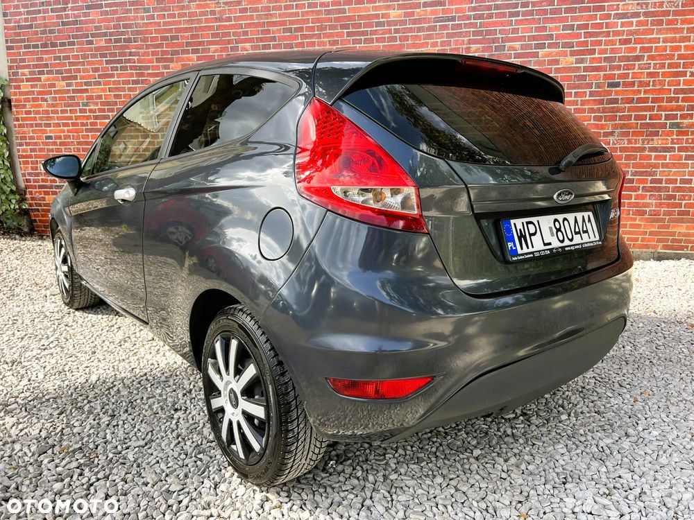 Ford Fiesta - 4