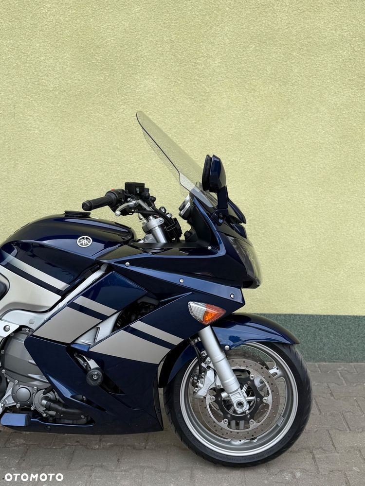 Yamaha FJR - 6