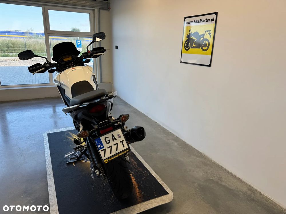 Honda CB - 7