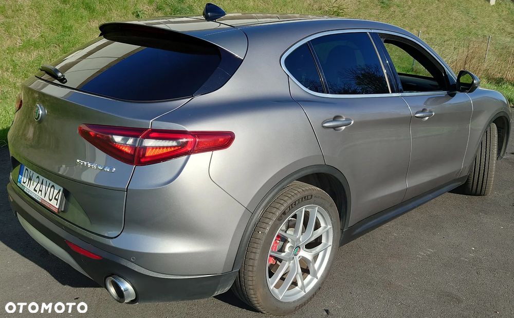 Alfa Romeo Stelvio 2.0 Turbo Super Q4 - 11