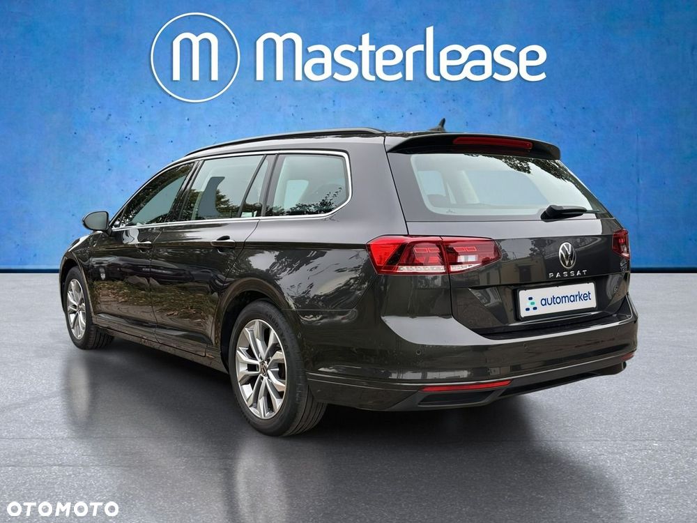 Volkswagen Passat 2022