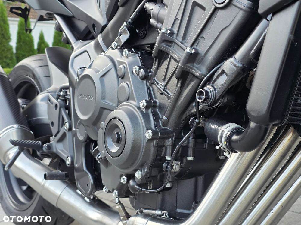 Honda CB - 14