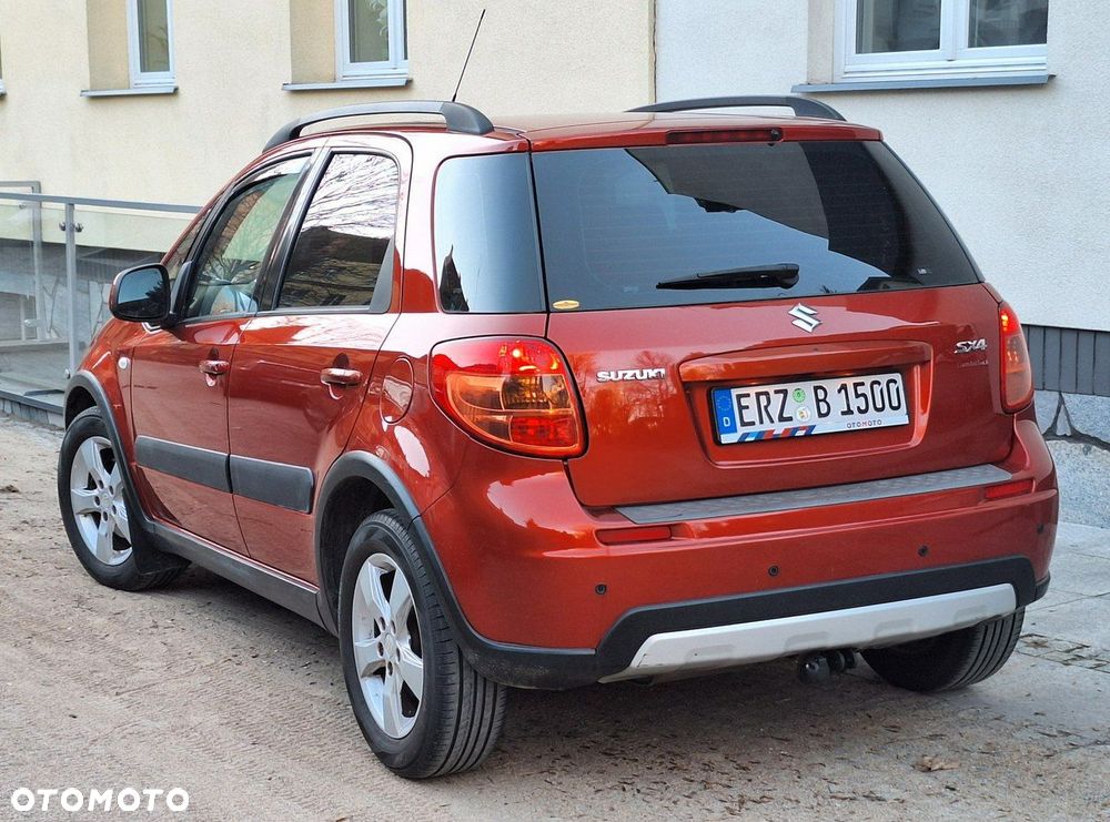 Suzuki SX4 - 4