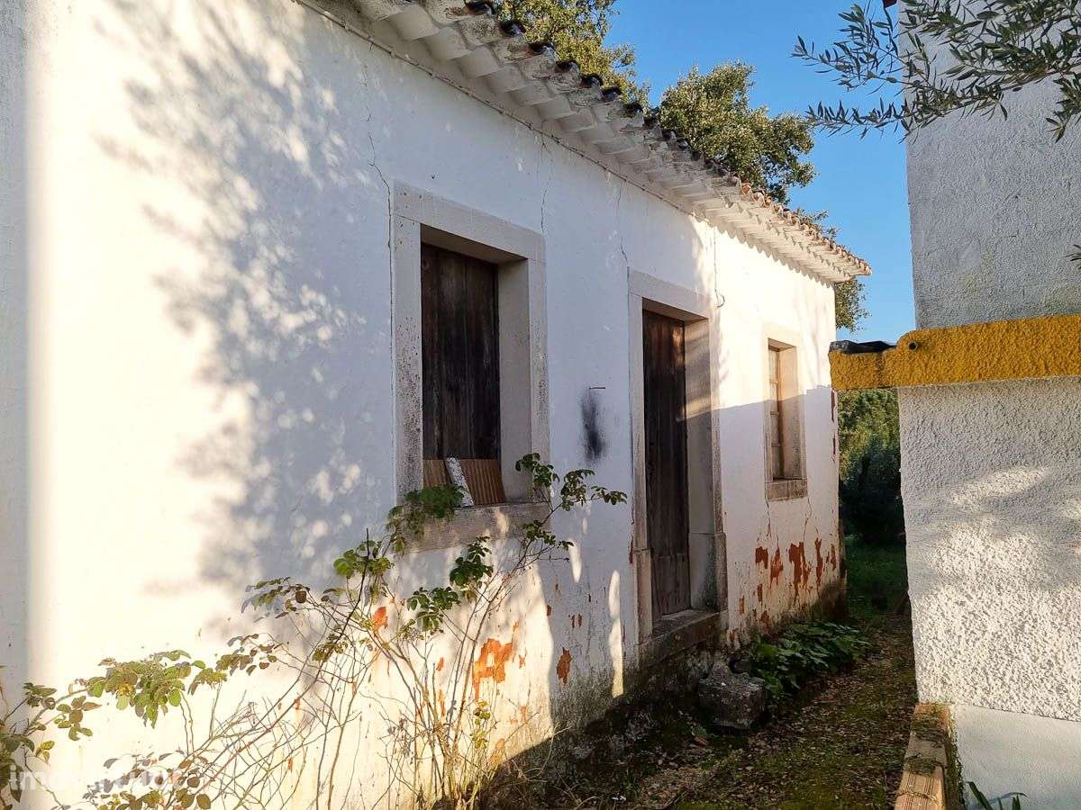 Moradia T2 em Zona Rural - Grande imagem: 2/17