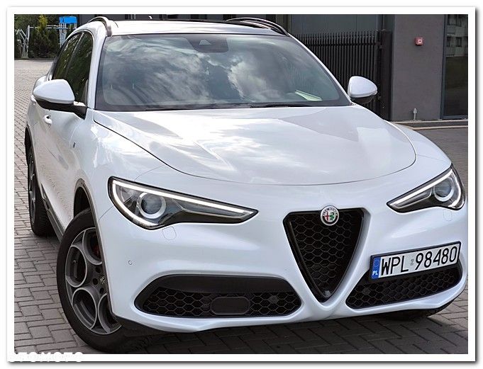 Alfa Romeo Stelvio 2.0 Turbo 16V AT8-Q4 Executive - 13