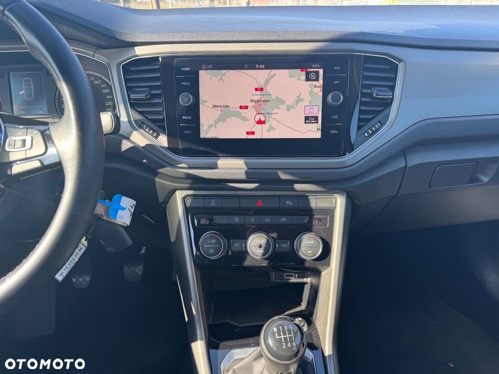 Volkswagen T-Roc 1.6 TDI SCR Style - 13