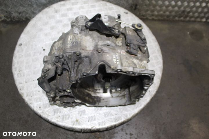 SKRZYNIA BIEGÓW AUTOMAT VOLVO V70 III 2.0 - 4