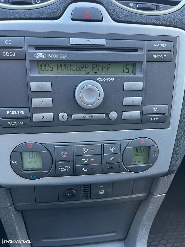 Ford Focus 1.6 TDCi 1st Edition - 17