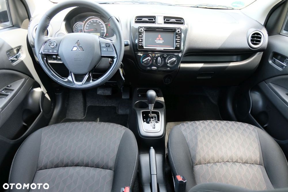Mitsubishi Space Star 1.2 Clear Tec CVT Shine+ - 8