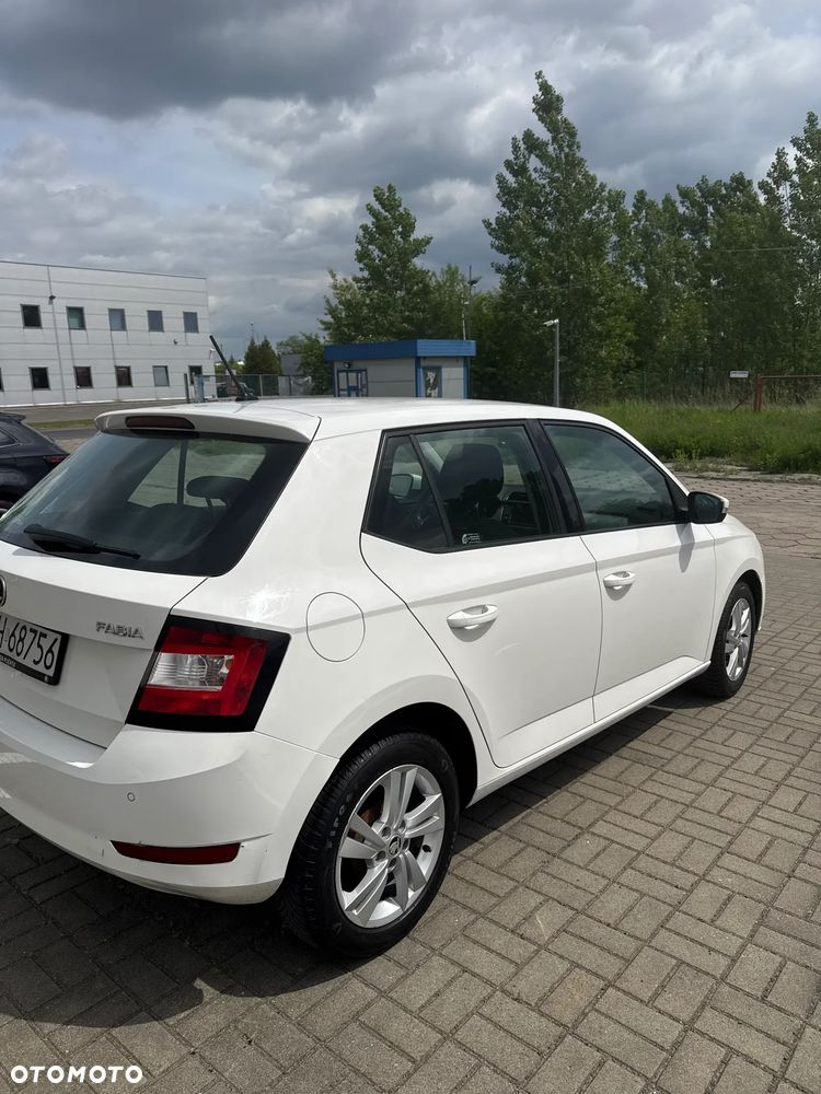 Skoda Fabia 1.0 Active - 5