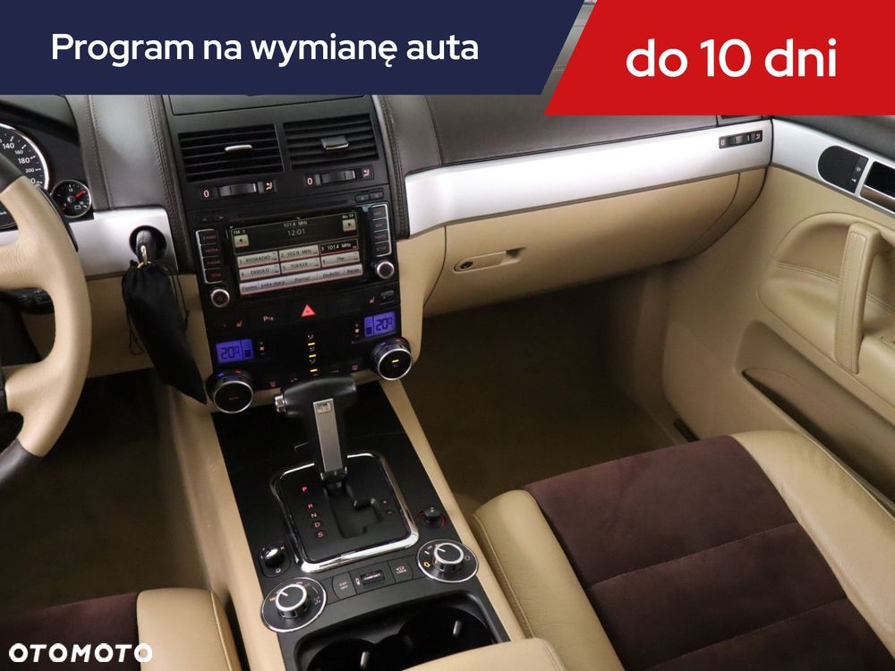 Volkswagen Touareg - 10