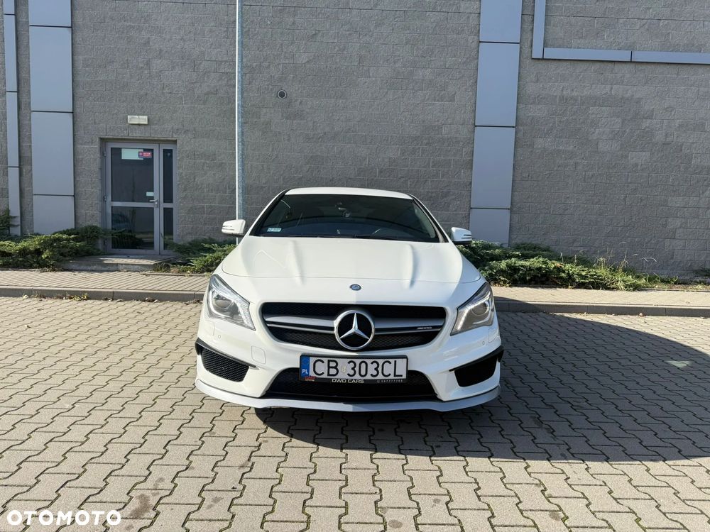 Mercedes-Benz CLA 45 AMG 4-Matic - 4